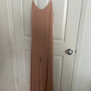 Alice + Olivia Long Dress in Rose Tan With Front Slit Size 4 (US)